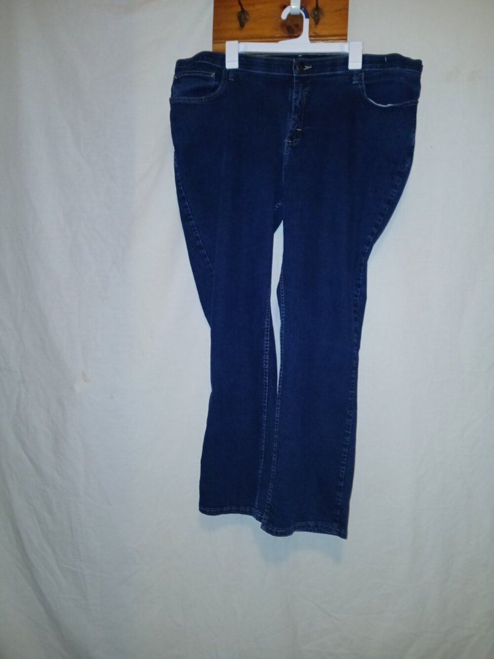 Women's Dark Wash Bootcut Denim Jeans